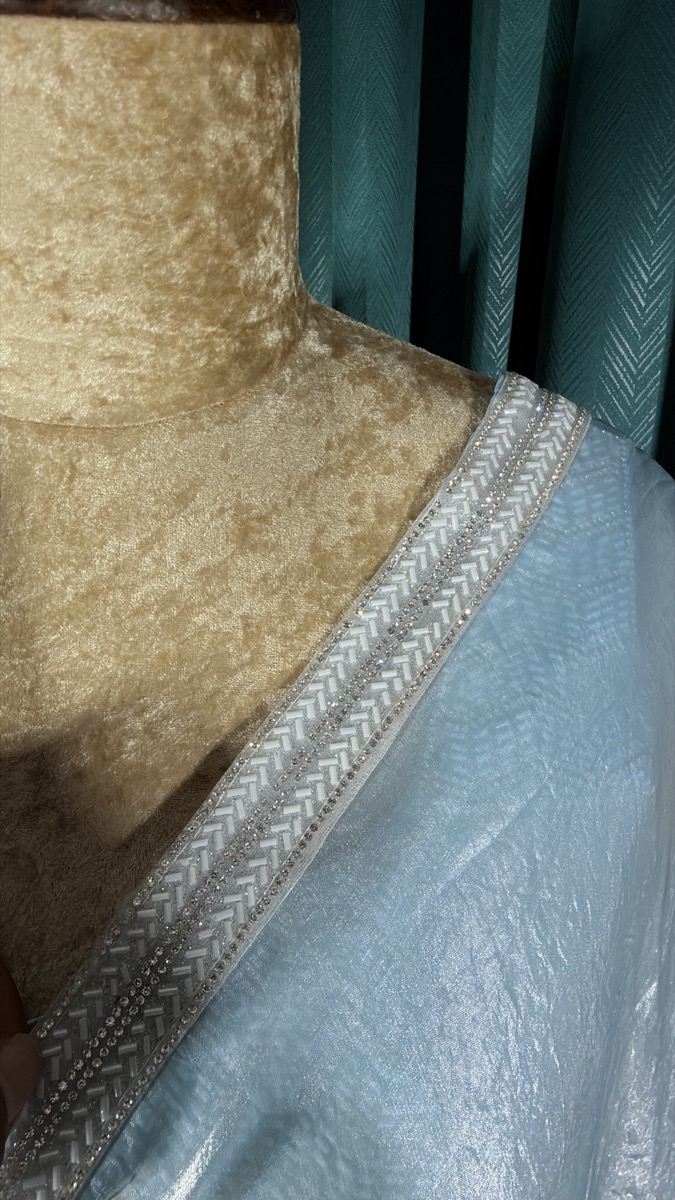 Lehenga dupatta drape